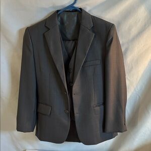 BJK Collection Gray Boys 3 piece suit jacket vest & pants formal events size 12